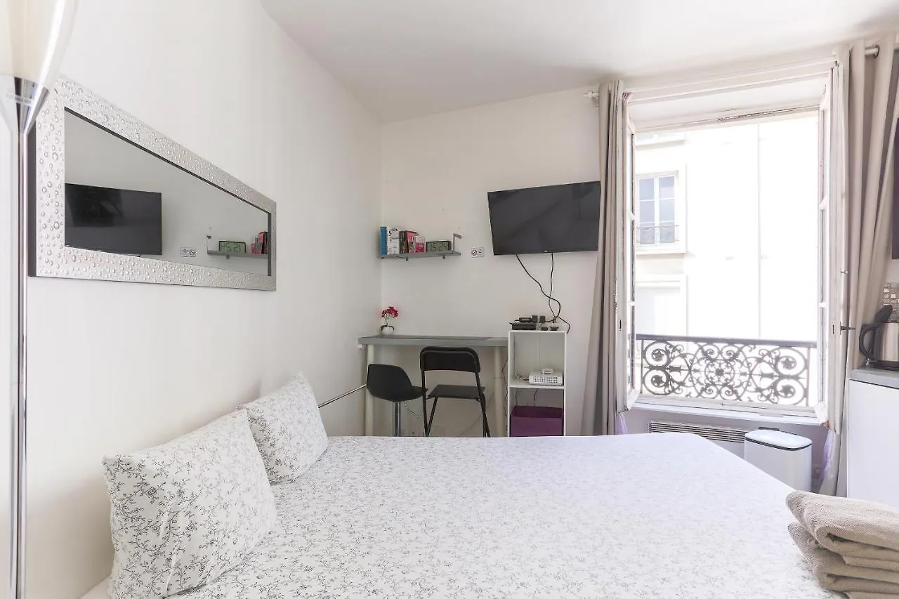 Raspail Cozy Flat