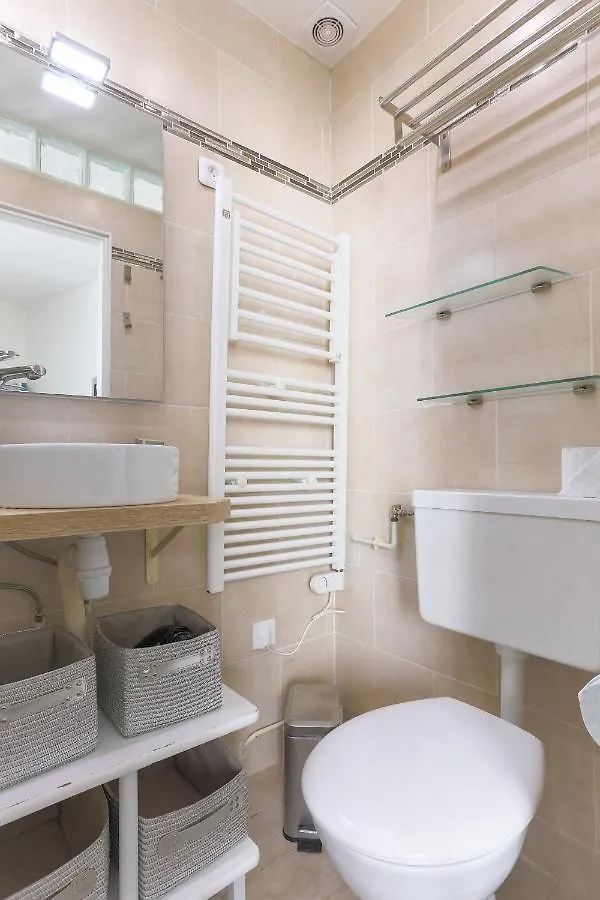 아파트 Raspail Cozy Flat *